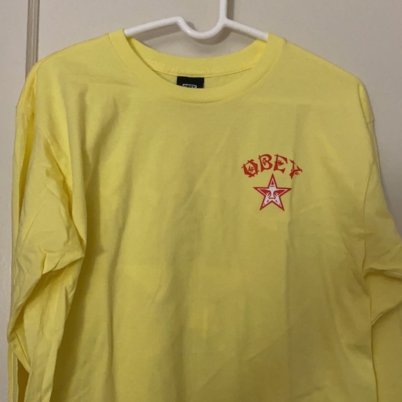 NWOT obey yellow long sleeve size: M - Picture 2 of 8